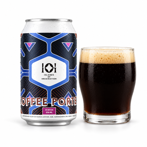 IOI コーヒー・ポーターのラベル付き缶とビールを注いだグラス