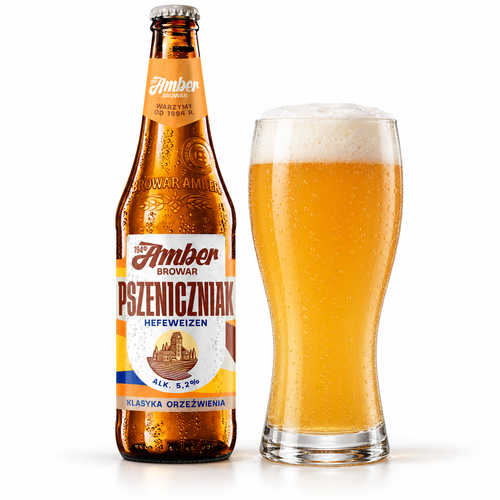 アンバー プシェニチニャクのラベル付き瓶全体とビールを注いだグラス(生成イメージ)