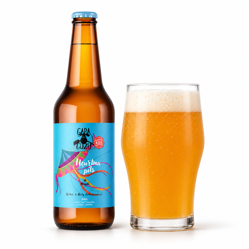 ガラグズ ウチュルトマ ピルスのラベル付き瓶とビールを注いだグラス